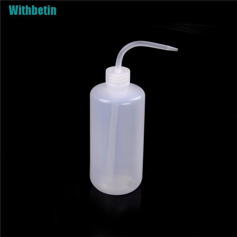 1 Bình Xịt Vệ Sinh Hình Xăm Bằng Nhựa ABS Cỡ Lớn 500ML