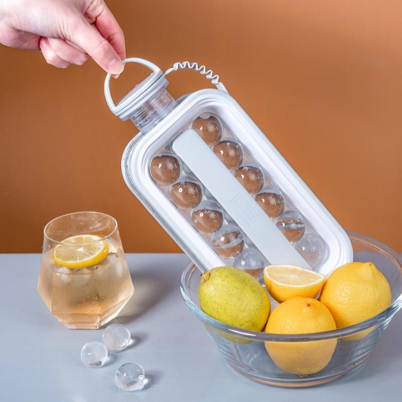 Bình đựng nước kiêm làm đá đa năng 17 viên tròn HOCKEY POT (BLD17)