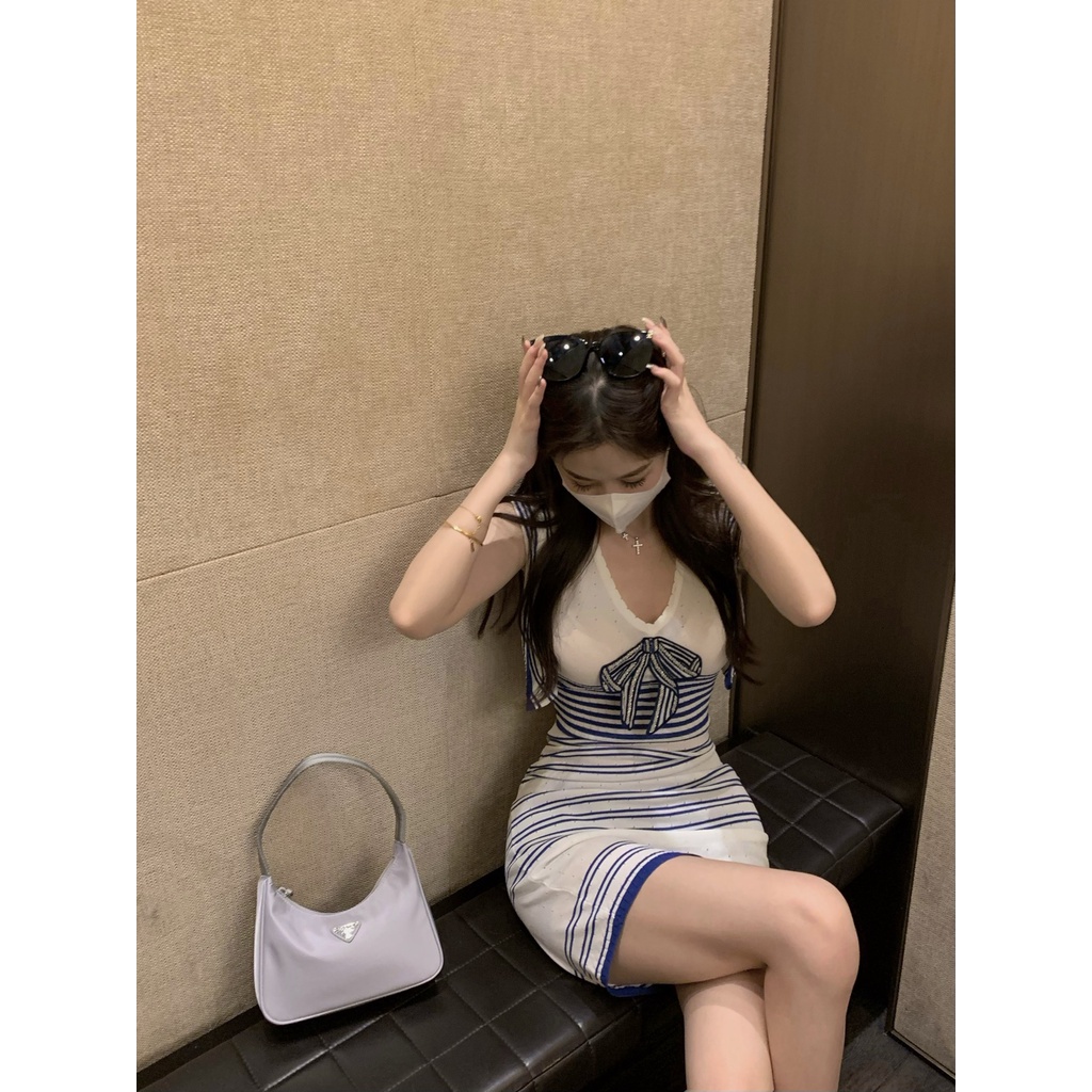 Cocory vn Đầm Dệt Kim Sát Nách Cổ Chữ V Kẻ Sọc Đính Nơ Thời Trang Quyến Rũ Cho Nữ