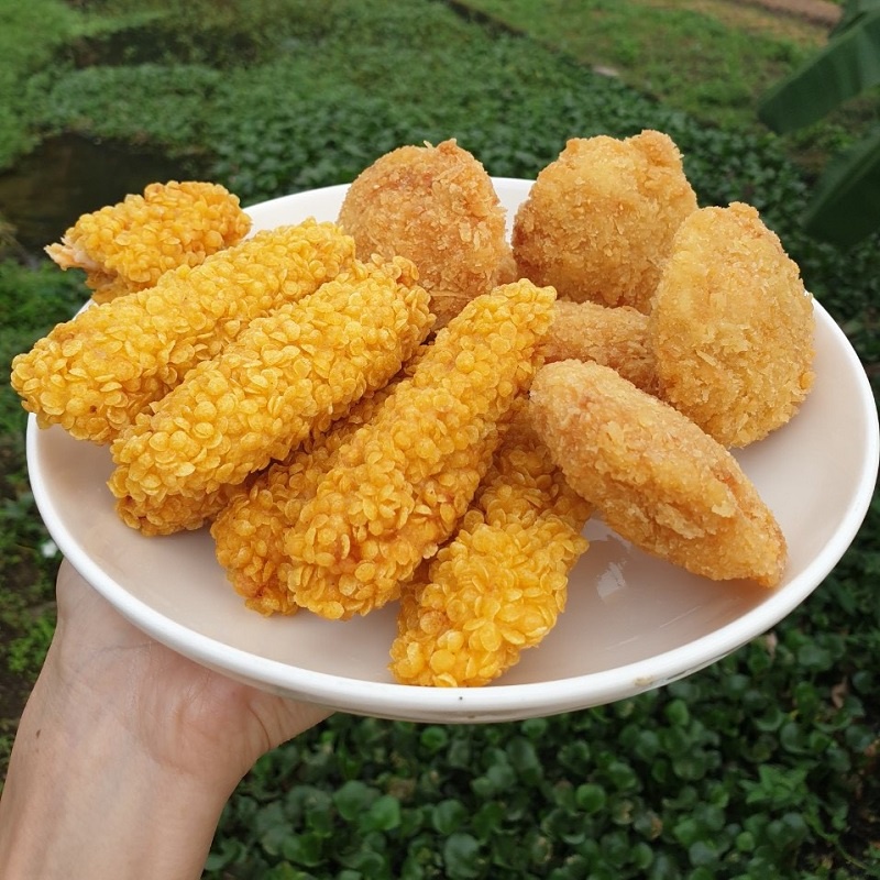 Gà lắc chân châu phiên bản đặc biệt vỏ giòn nhân thịt gà thơm ngon đậm vị ( hộp 20 thanh - 500gr )