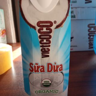 Sữa dừa nguyên chất Organic 1 thùng 12 hộp 500ml / hộp Vietcoco