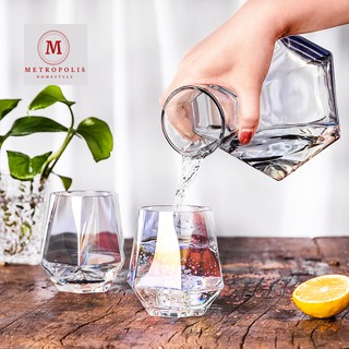 Ly Thủy Tinh Lục Giác