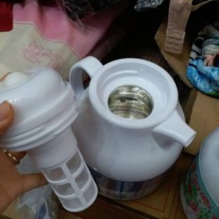 Ấm pha trà tích nước nóng