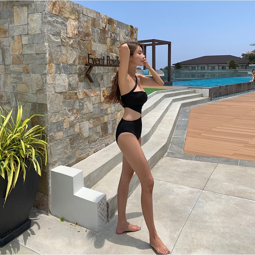 Bộ quần áo bơi nữ 1 mảnh bikini dành cho bạn gái đi biển mùa hè 2021 mã L55 | BigBuy360 - bigbuy360.vn