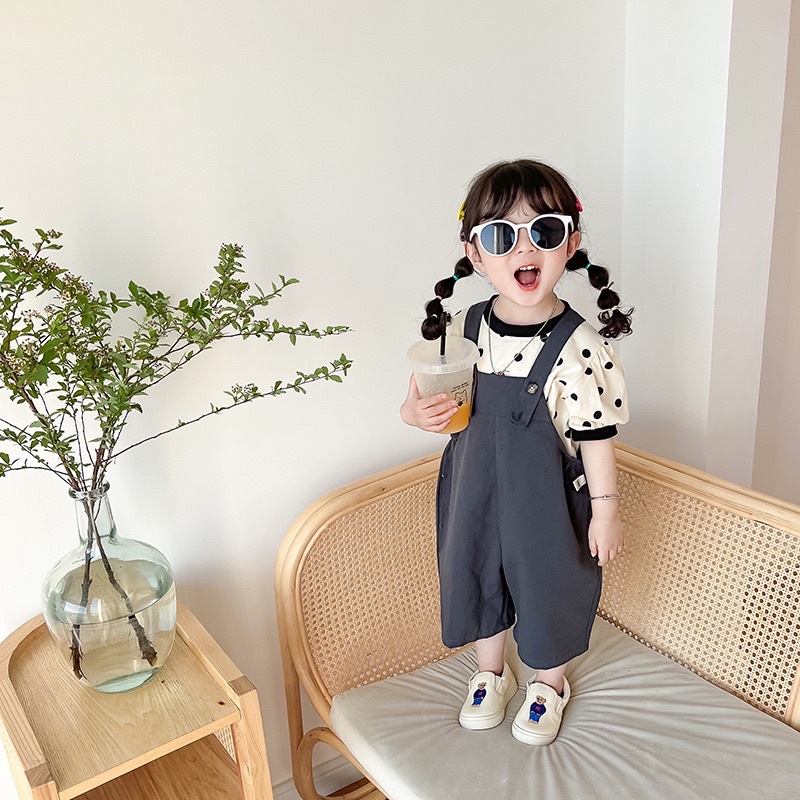 Quần yếm cho bé_Quần yếm thô dáng rộng style năng động, cá tính