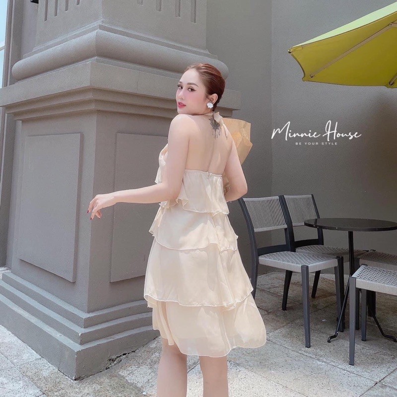 [Mã SKAMA8 giảm 8% đơn 300K] Váy tơ cổ yếm hở lưng thiết kế xếp tầng cực xinh⚡️Ảnh thật | BigBuy360 - bigbuy360.vn