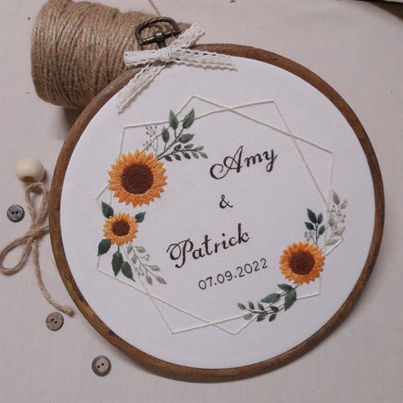 Tranh thêu tay trang trí tiệc cưới/ Tranh thêu tay kỉ niệm