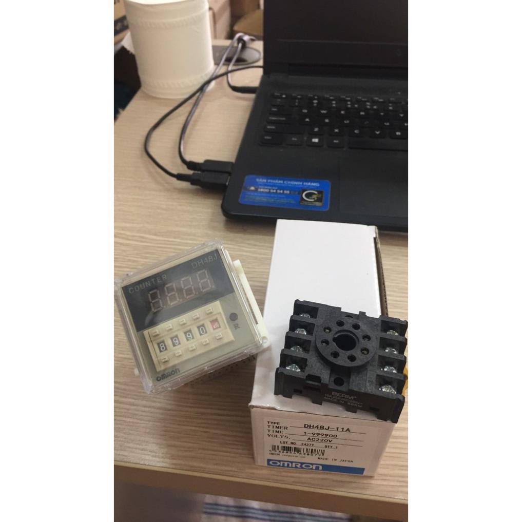 Bộ đếm Omron DH48J-A11 (bao gồm cả đế)