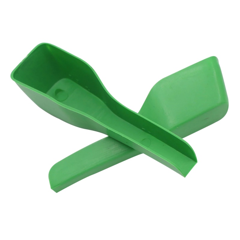 Set 5 Muỗng Nhựa Cho Gà Ăn Tiện Dụng