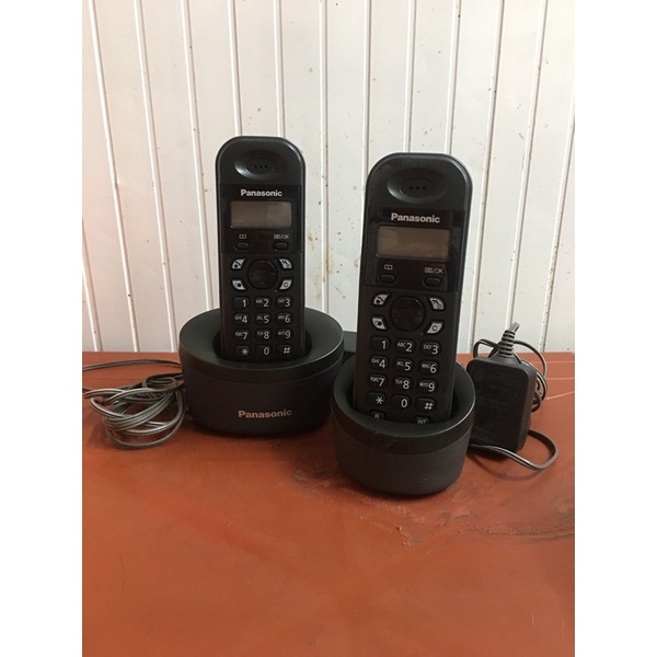 Điện thoại mẹ bồng con panasonic kx-tg1311