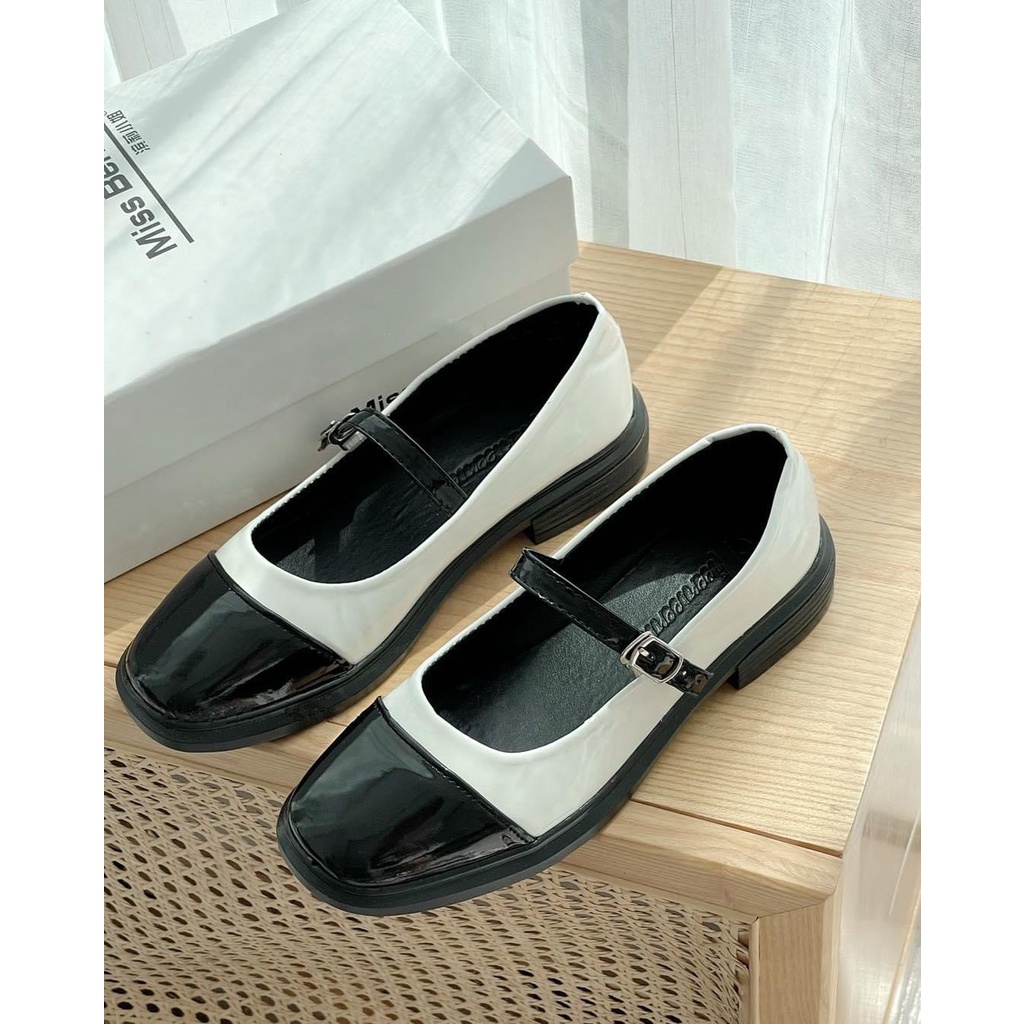 Giày Mary Jane quai cài đế 2cm Vitage phiên bản Hàn mới nhất, bệt búp bê tiểu thư xinh 2 màu đen trắng. Doc nữ