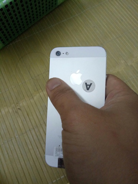 Điện thoại Iphone 5_Quốc tế.đẹp đến keng zin full hộp | BigBuy360 - bigbuy360.vn