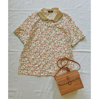 Áo sơmi vintage cổ sen