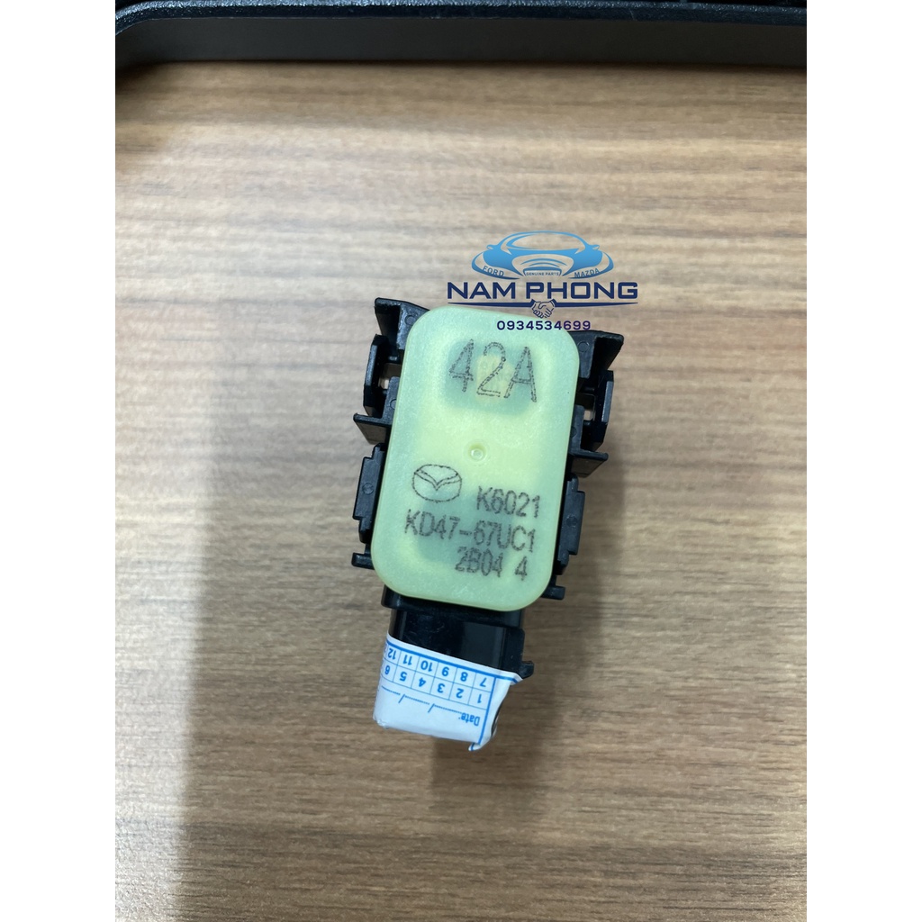 Cảm biến khoảng cách đầu xe Mazda CX5 trong LH 14-18 - K6021KD47LD