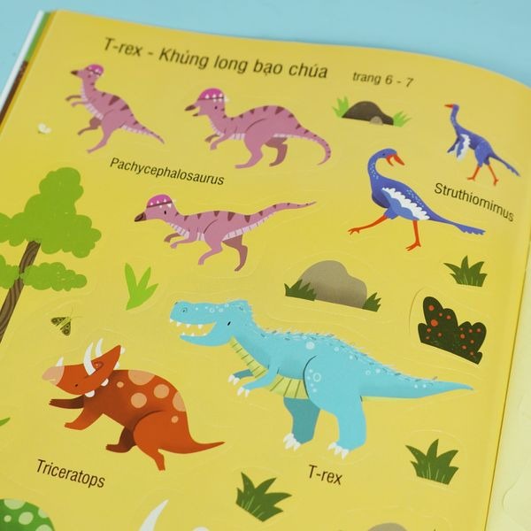 SÁCH - First sticker book - Sách dán hình đầu đời cho bé - Khủng long