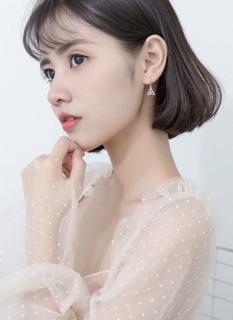 Bông tai đồng giá 140k