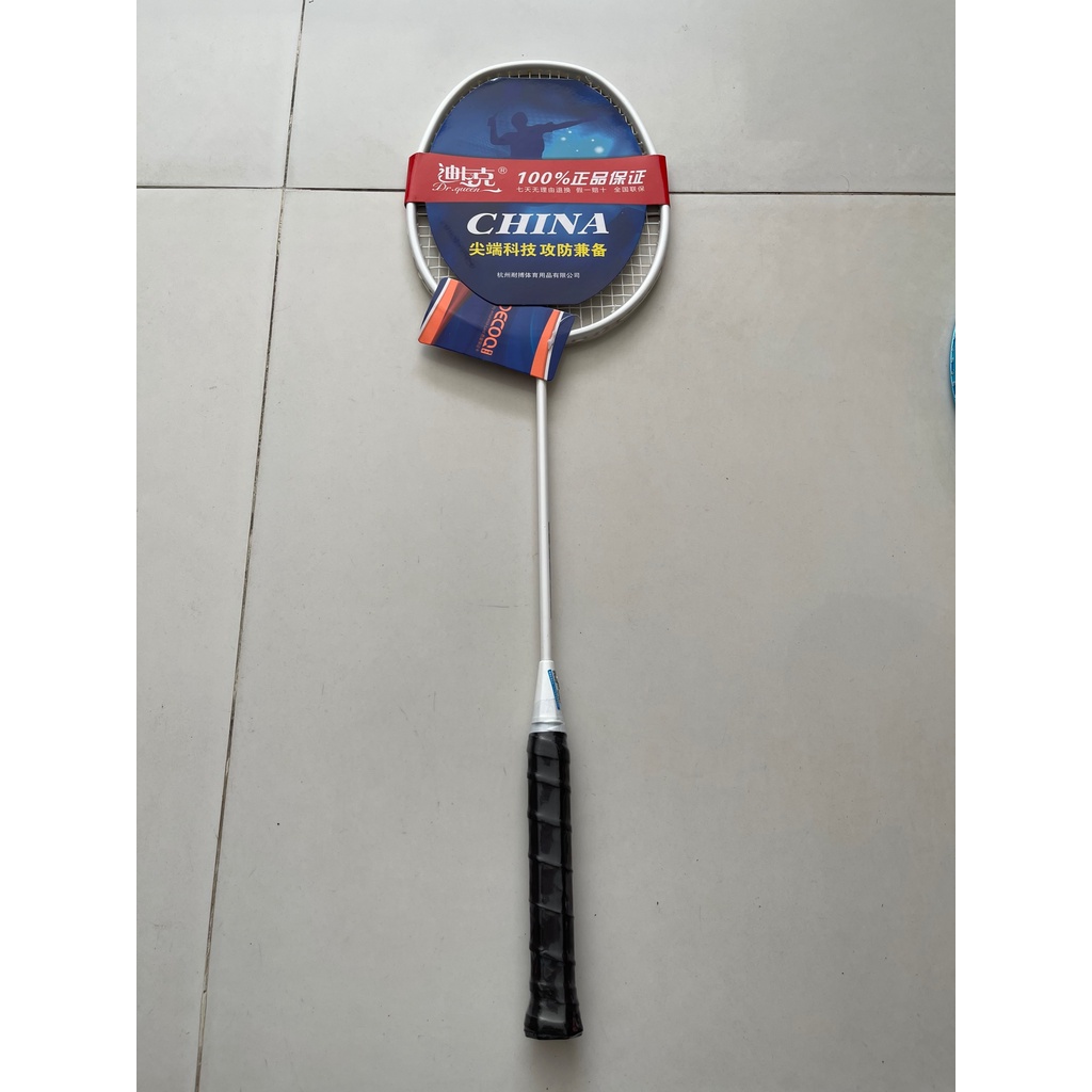 CHIẾC VỢT CẦU LÔNG DK6000