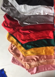 Áo lệch vai. Vải lụa 100%