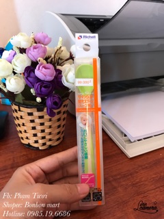 Thìa mềm Richell RC46900