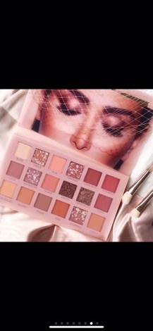 Bảng phấn mắt Nude New eyeshadow palette