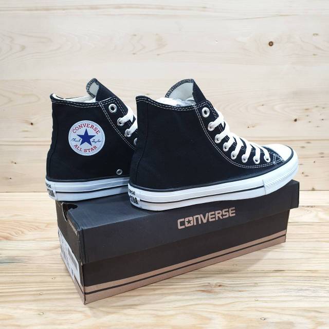 Giày Thể Thao Converse Cổ Cao Phối Màu Đen Trắng Thời Trang Trẻ Trung