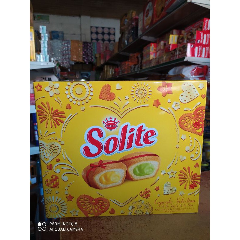 Bánh solite 2 vị Kinh Đô 324g kèm túi xách
