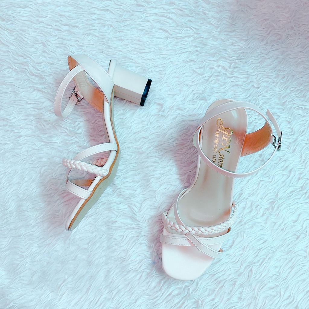 Giày sandal cao gót vuông 5p quai mảnh chéo kết bính
