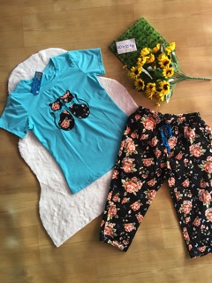 Lựa chọn bất kì 3 bộ mặt nhà