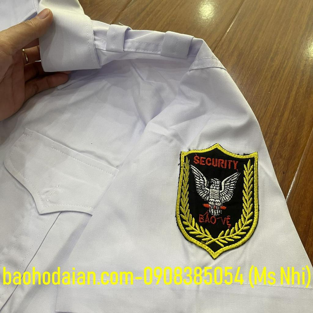 Áo bảo vệ màu trắng ngắn tay bo gấu