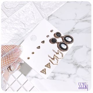 đồ live trả khách ạ