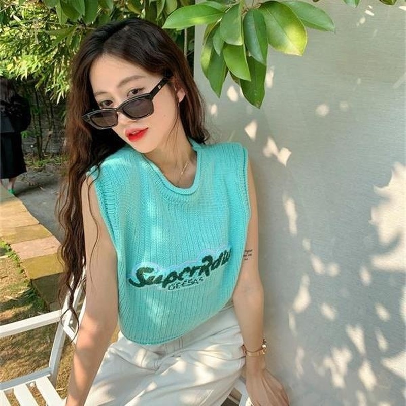 Áo Nữ Không Tay Thêu Chữ Thời Trang Hàng Mới