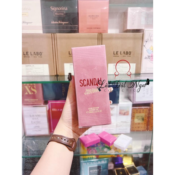 Sữa tắm nước hoa Scandal 200ml