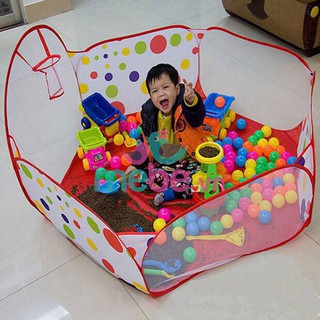 Nhà bóng Chấm bi