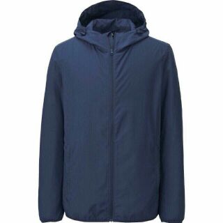 Ao gio nam Uniqlo vnxk
