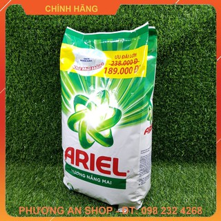 Bột giặt Ariel 5,5kg