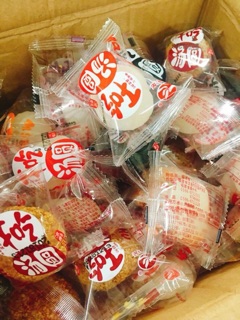Bánh mochi tròn: 2.5k/cái