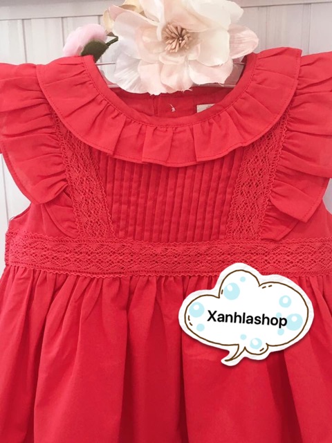 VÁY ĐỎ VIỀN REN XẾP LY 12m-7Y