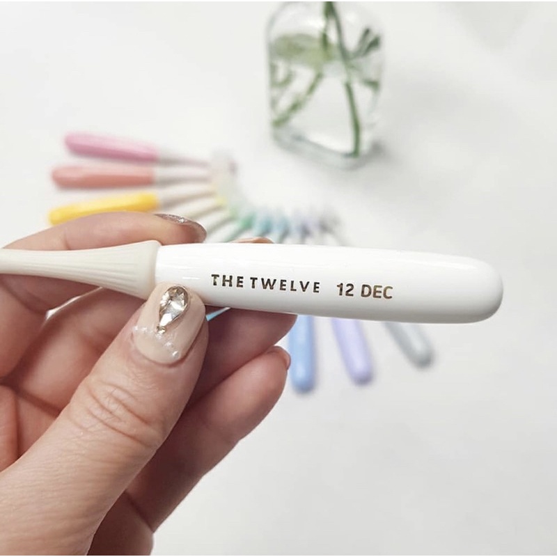 𝐁𝐚̀𝐧 𝐜𝐡𝐚̉𝐢 𝐓𝐡𝐞 𝐓𝐰𝐞𝐥𝐯𝐞 𝐇𝐚̀𝐧 𝐪𝐮𝐨̂́𝗰 𝗰𝗵𝗼 𝗯𝗲́ 𝘁𝘂̛̀ 𝟭 𝘁𝘂𝗼̂̉𝗶 - 𝟭𝟮 𝗺𝗮̀𝘂 𝘀𝗮̆́𝗰