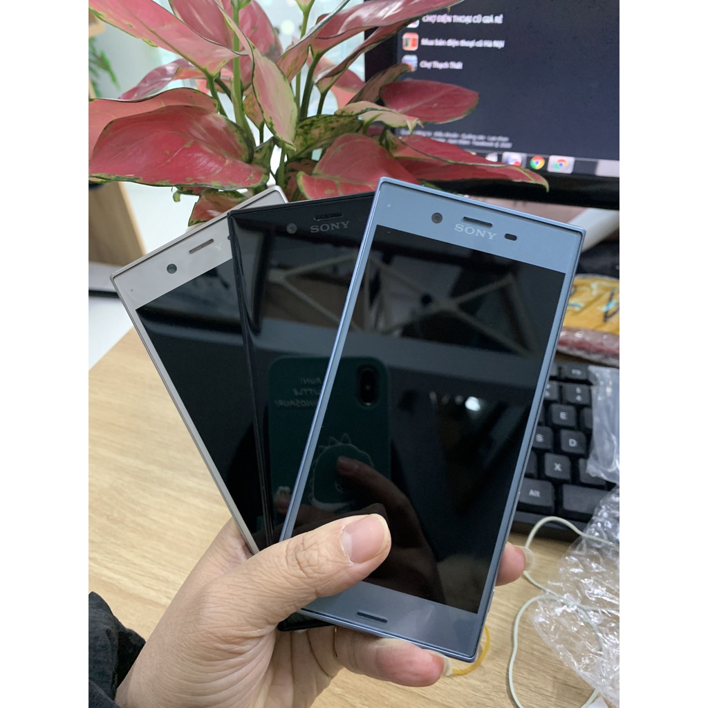 Điện thoại Sony Xperia XZs nguyên zin áp mới về.