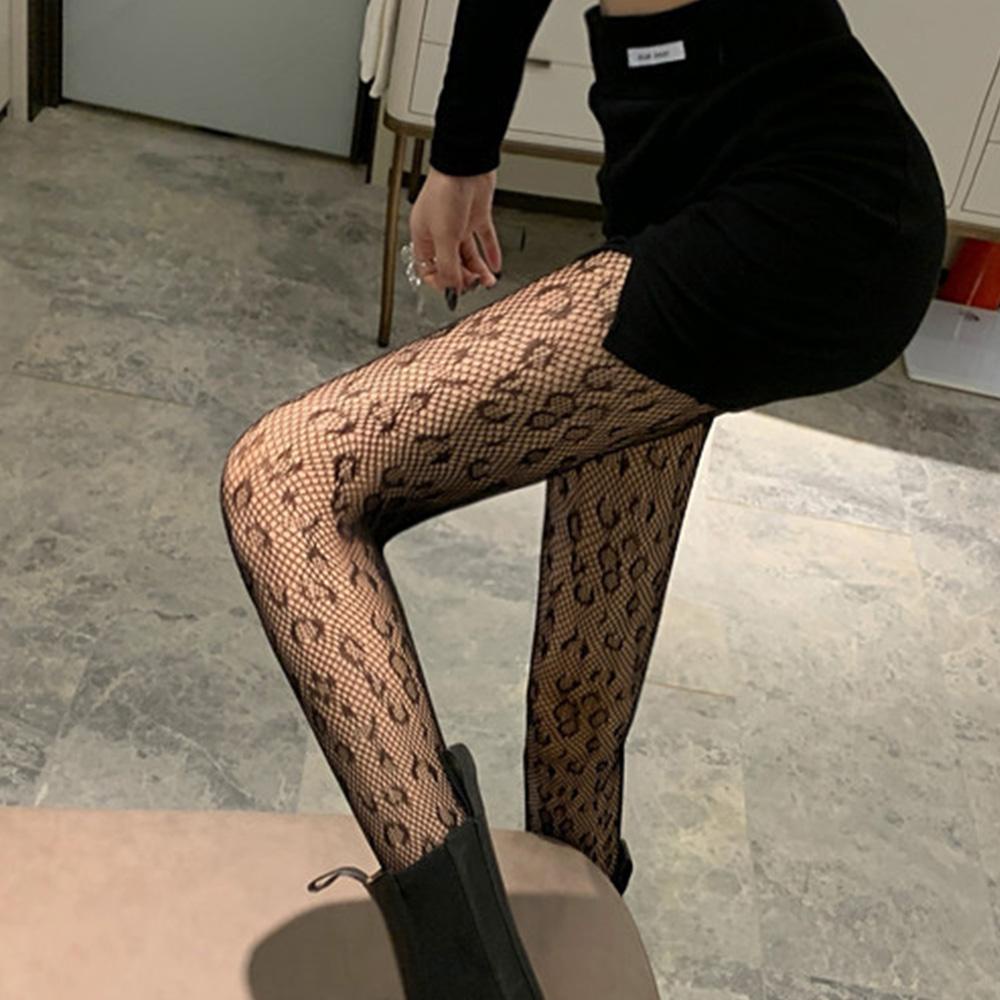 Qqmall Quần Tất Lưới Jacquard Họa Tiết Da Báo Rỗng Gợi Cảm Thời Trang Cổ Điển