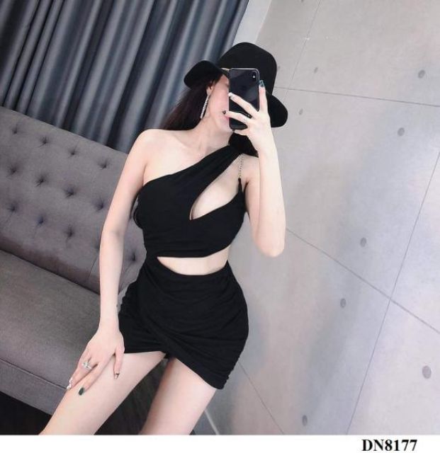 Đầm body sexy rút nhúng hở ngực
