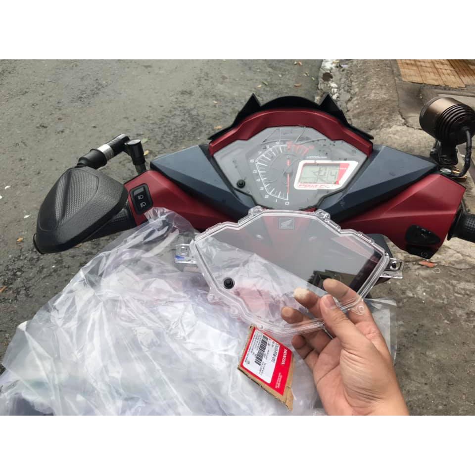 Mặt kính/Mica đồng hồ WINNER v1- đời đầu
