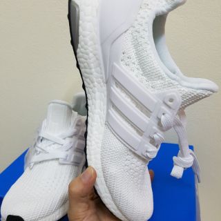 Giày Ultra Boost 4.0 trắng