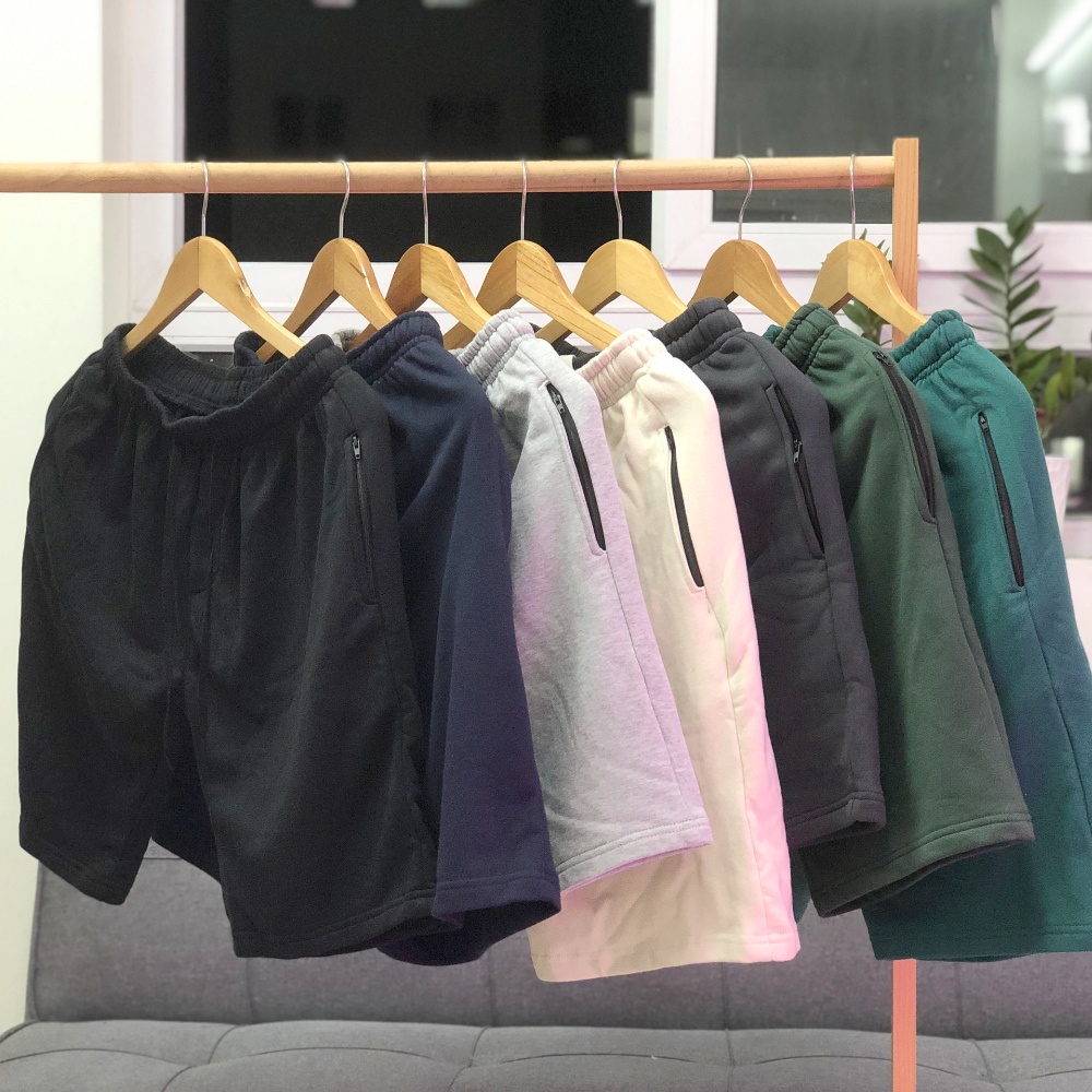 Quần short nỉ chân cua cotton Basic. Túi có khóa kéo, Form trên gối chuẩn Local Brand