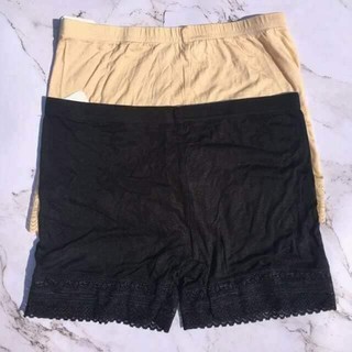 Quần mặc váy cotton chân ren