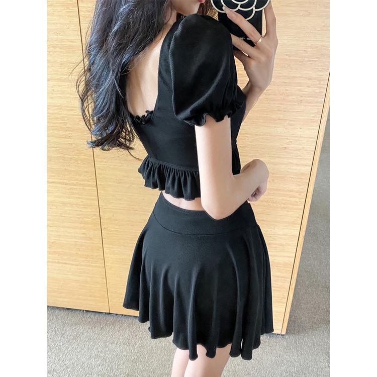 Đồ Bơi Màu Đen Thiết Kế Dạng Váy Cho Phái Nữ