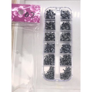Đá chân keo mix size đính móng tay