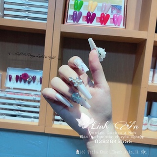 Chamr cao cấp trang trí móng nail