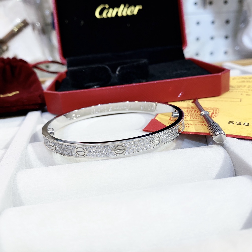 Vòng Tay Titan Nữ CATIER Đính Full Xoàn Đính Đá Có Dập Logo Bên Trong Kèm Full Box - Lắc Tay Titan Đính Full Đá