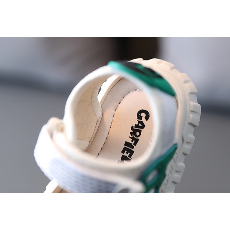 Xăng đan Đế Mềm Chống Trượt Cho Bé Tập Đi